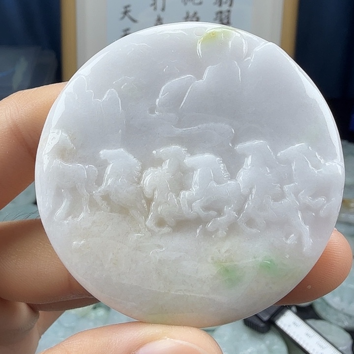 翡翠未镶嵌颈饰翡翠