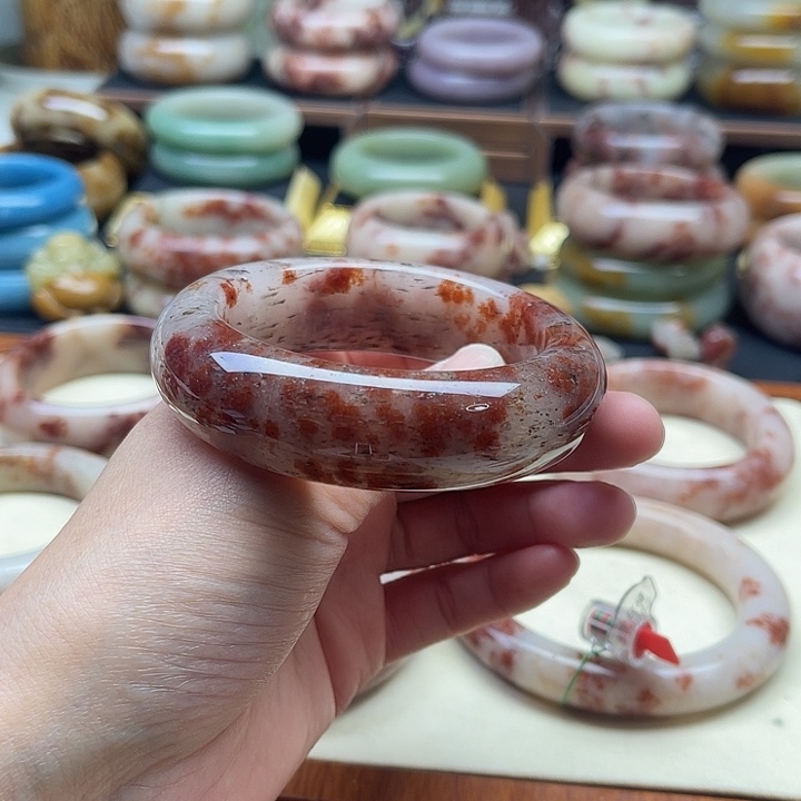 Z***n石英质玉合金手镯