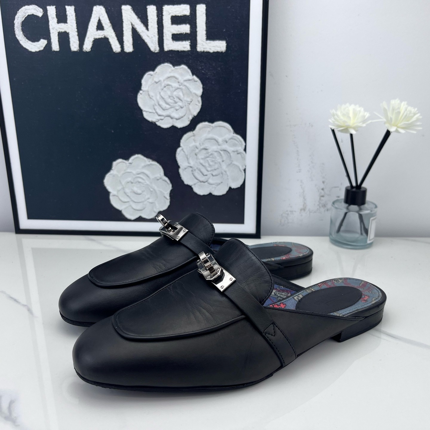 95新 Hermes/爱马仕 hermes爱马仕 Kelly扣穆勒鞋 36码/jm02219