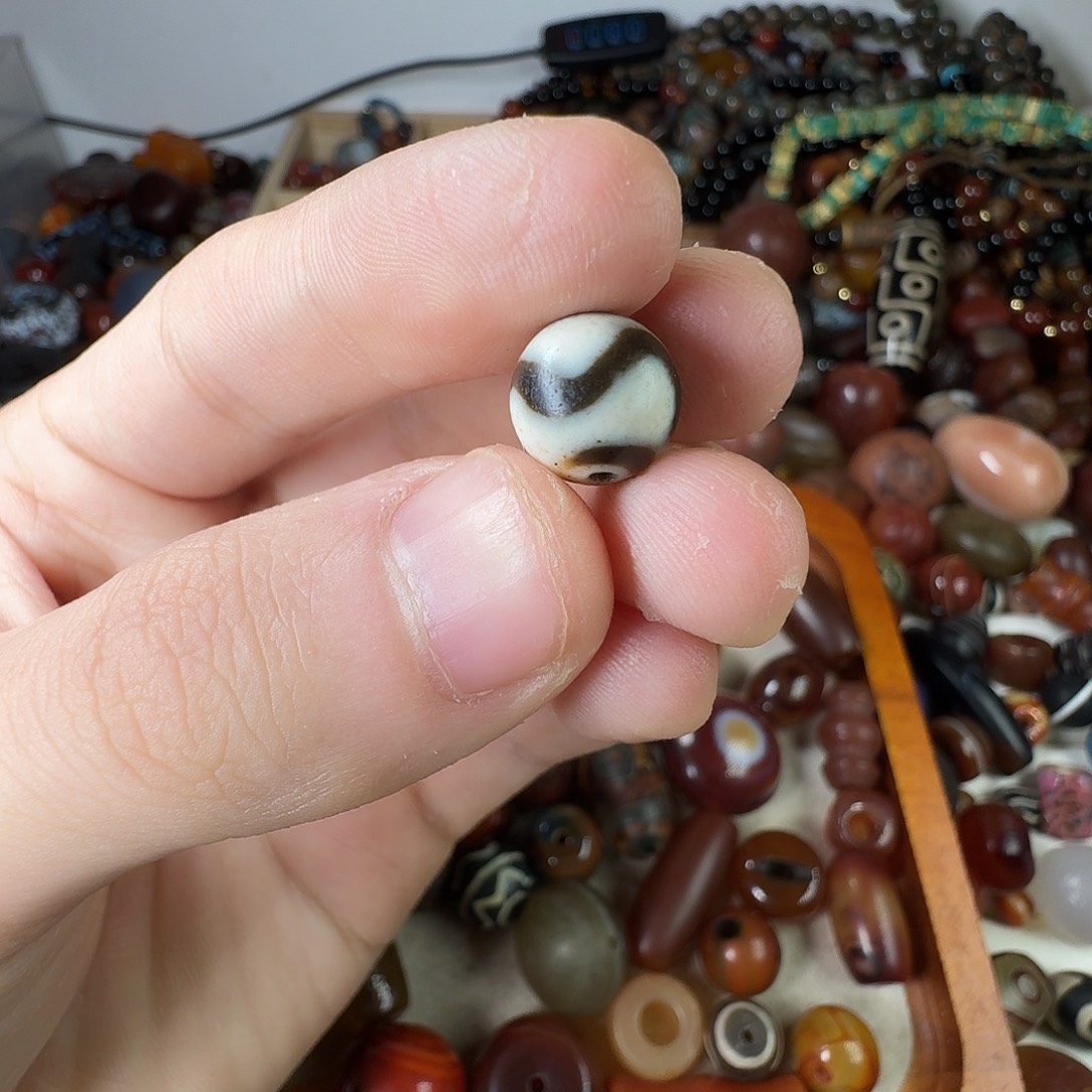 玛瑙/玉髓未镶嵌纯天然玛瑙珠子