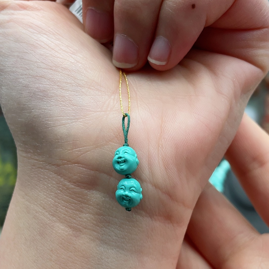 绿松石颈饰未镶嵌