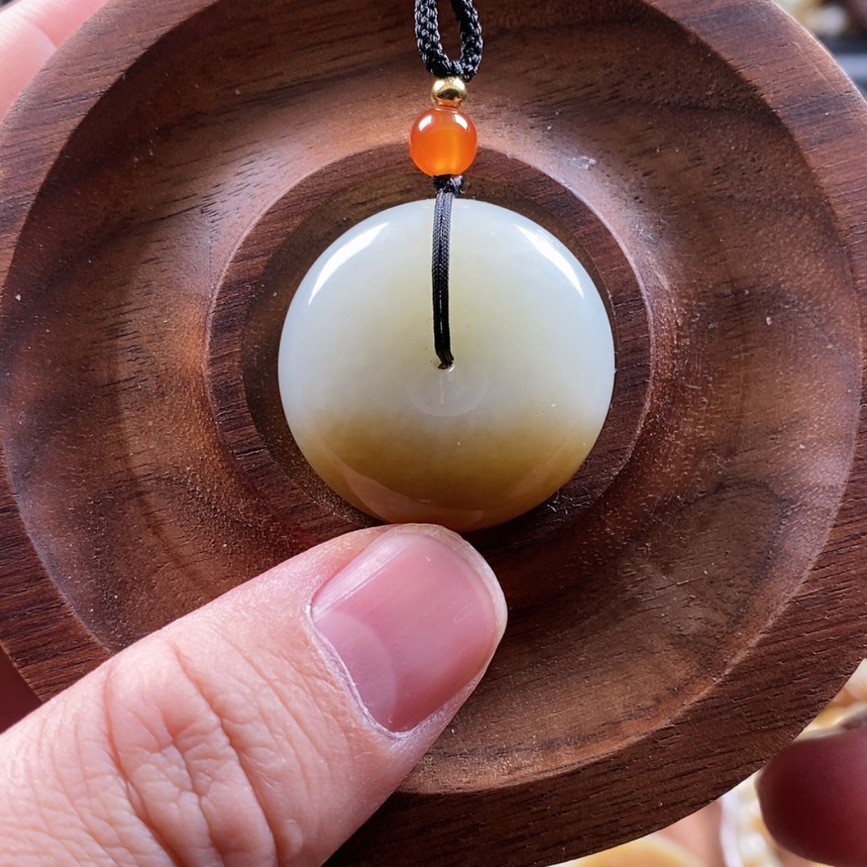 【闪购商品】和田玉（糖玉）颈饰未镶嵌