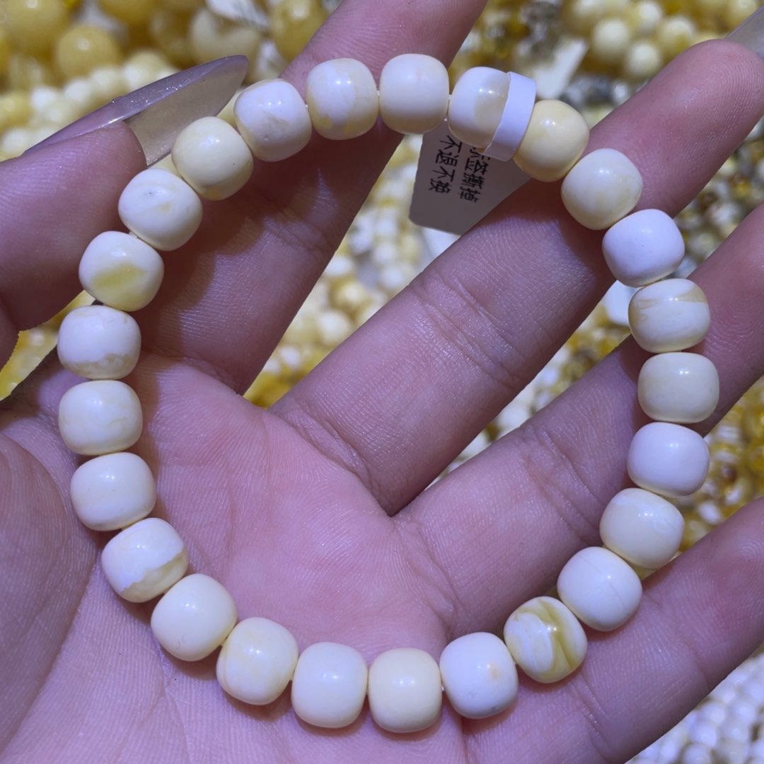 蜜蜡未镶嵌珠宝奇石8.6m