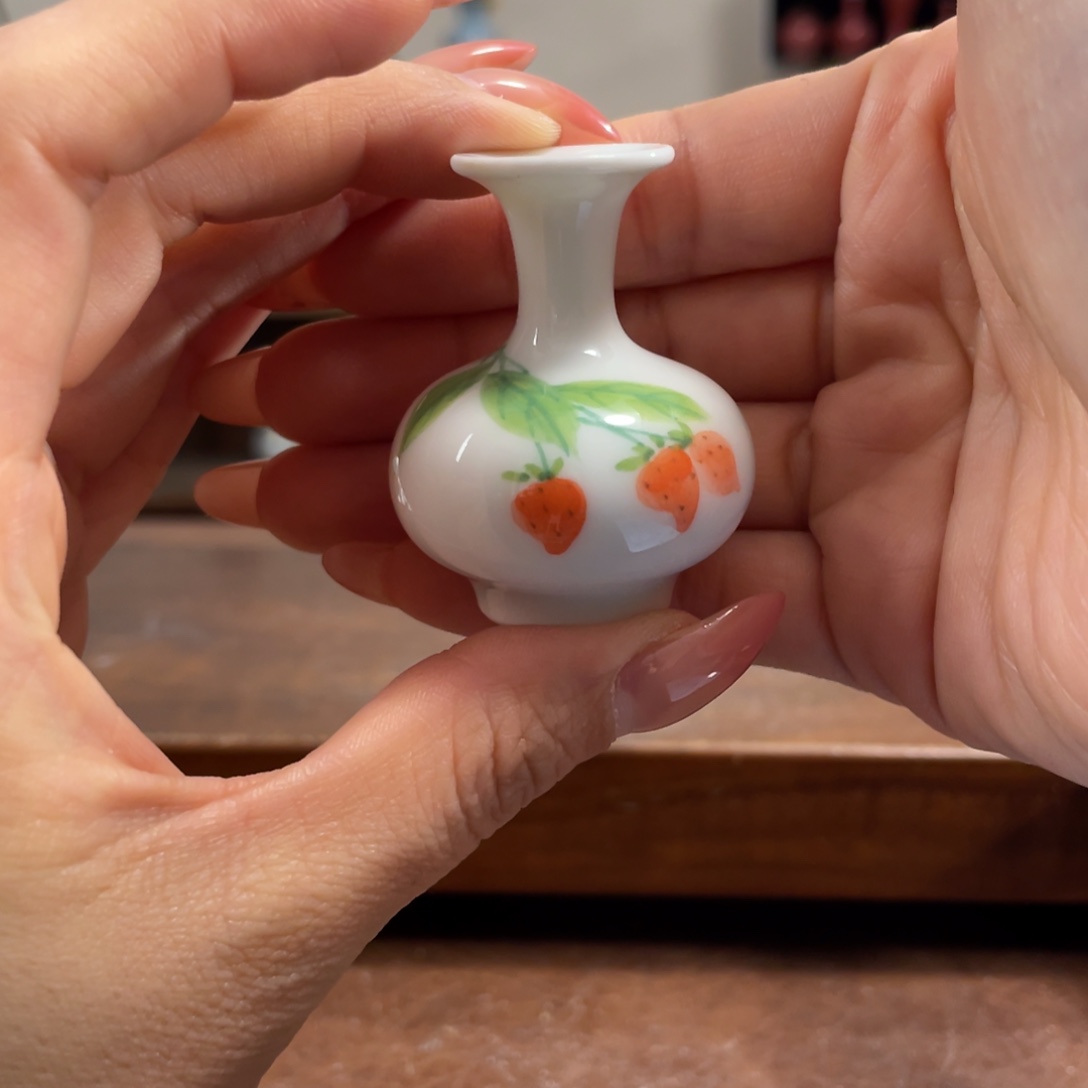 景德镇陶瓷小花瓶