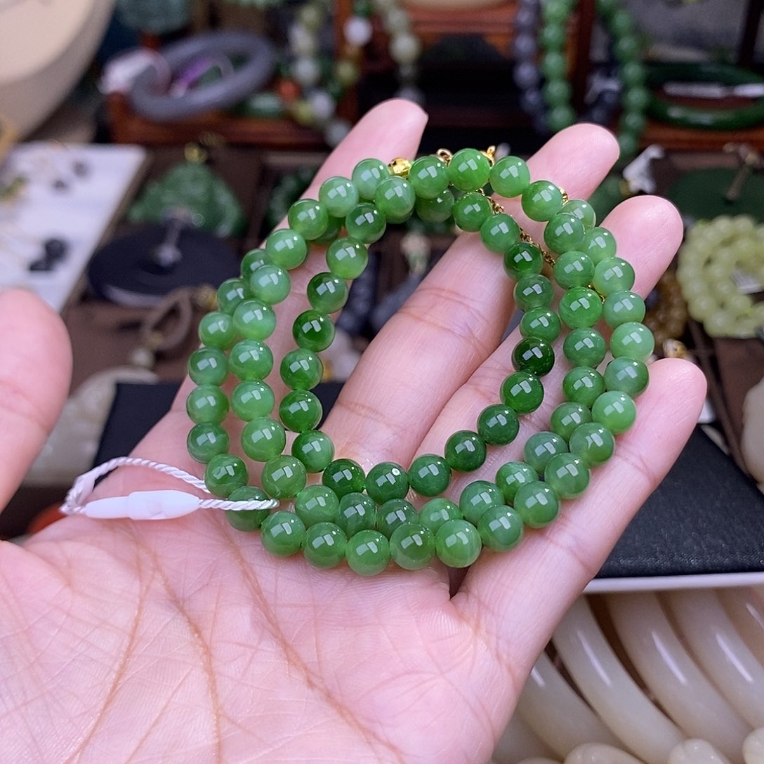 和田玉碧玉老料项链清货价约6MM未镶嵌