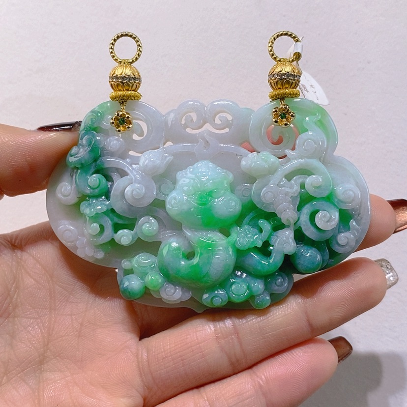 【闪购商品】颈饰未镶嵌翡翠