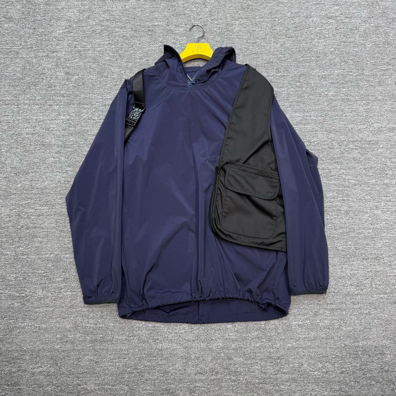 全新未使用 LouisVuitton/路易威登 /L码战术假两件卫衣/