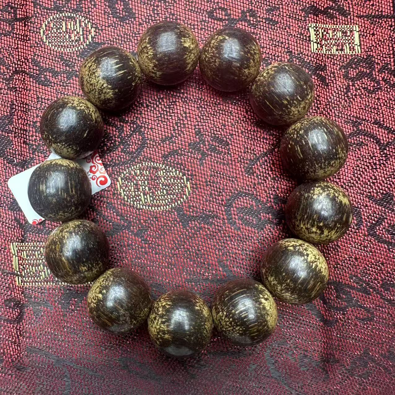 （开总文玩）天然沉香木串052