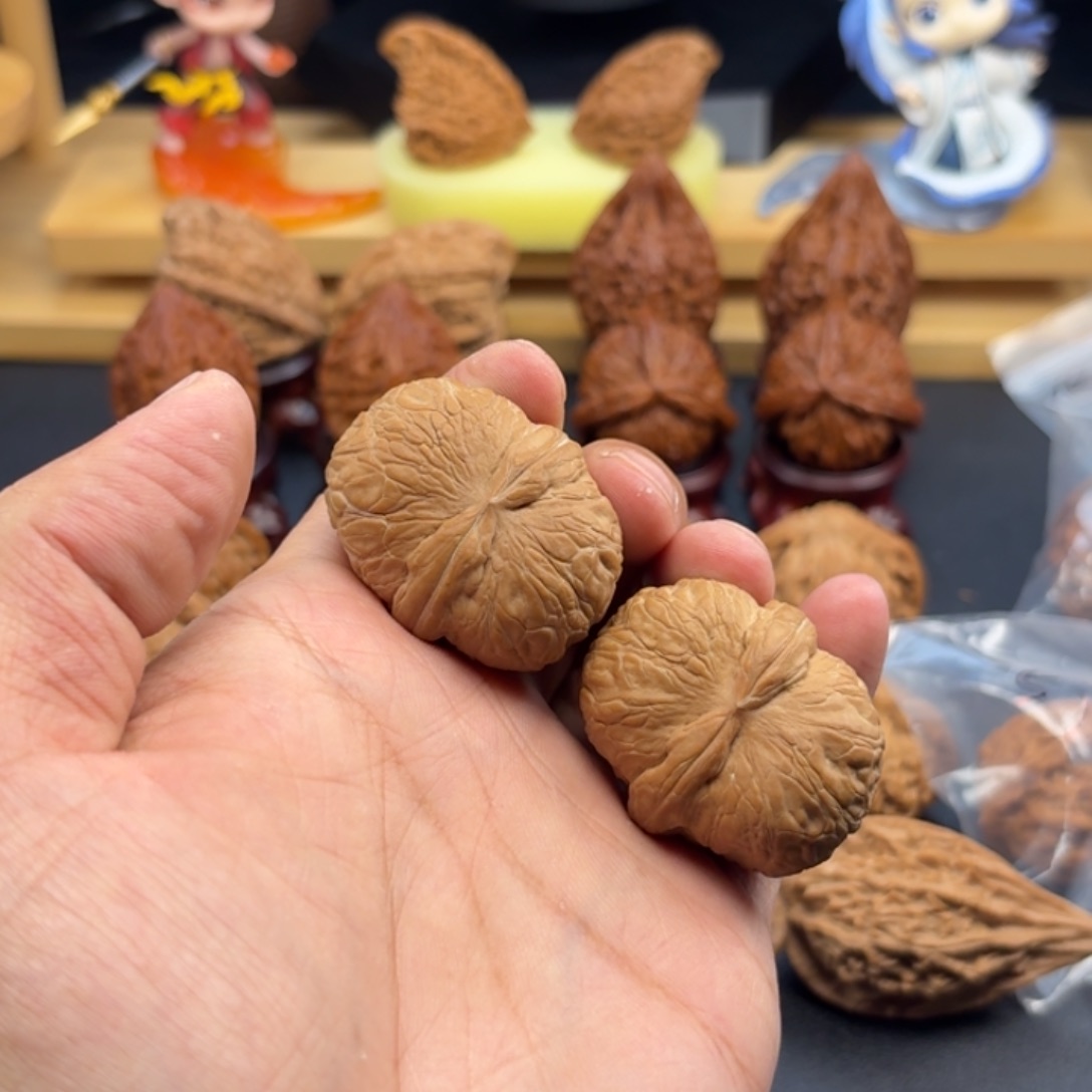 文玩核桃把件35×40+全品元宝狮子头文玩核桃把件