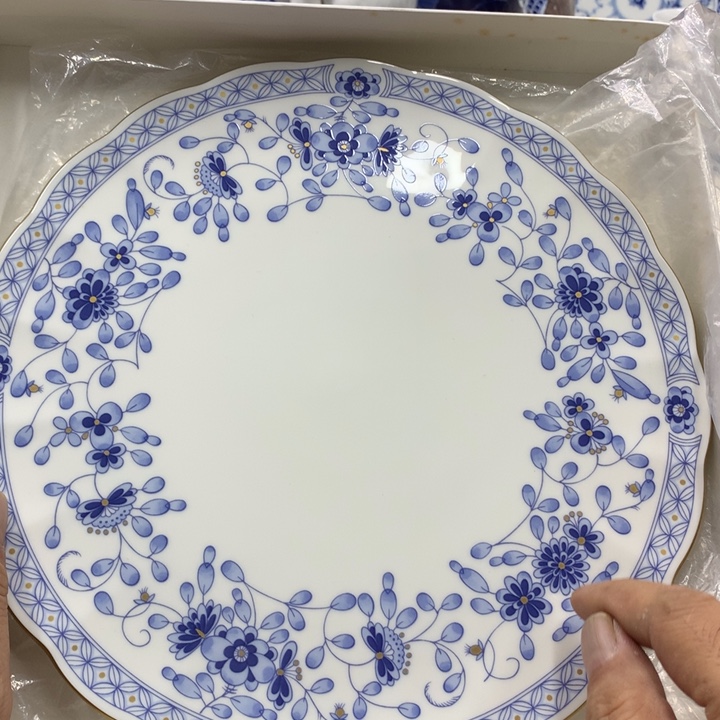 紫砂金瓷阁精品瓷器店