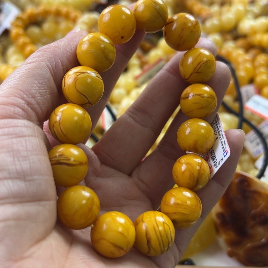 琥珀珠宝奇石未镶嵌