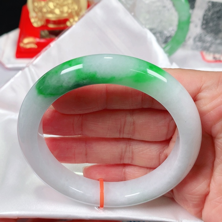 未镶嵌手镯翡翠   编号FH1224 正圈58 福利镯