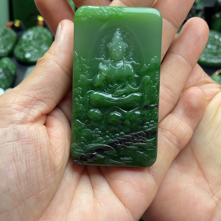 和田玉（碧玉）未镶嵌颈饰