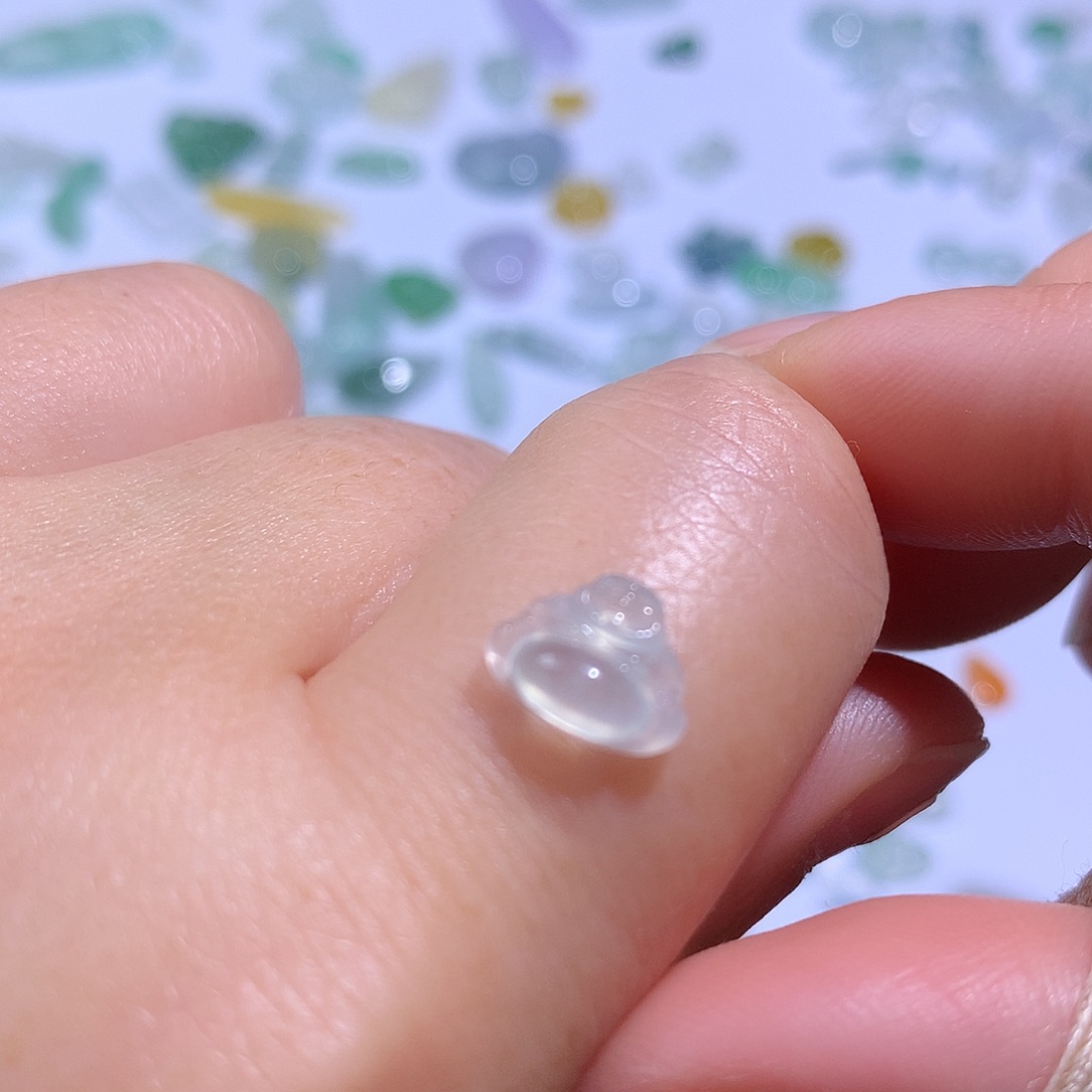 翡翠颈饰未镶嵌小佛