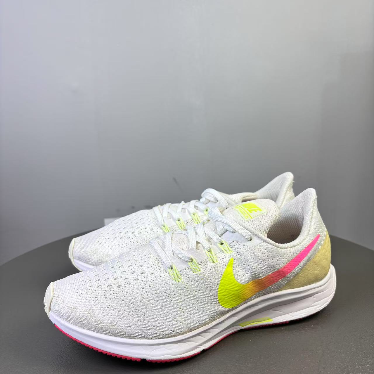 95新 maje 39码 飞马35白粉跑鞋 非原盒