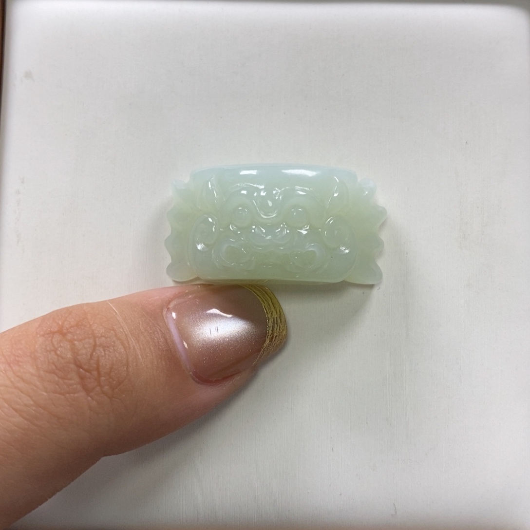 【闪购商品】和田玉手牌未镶嵌上新带编绳