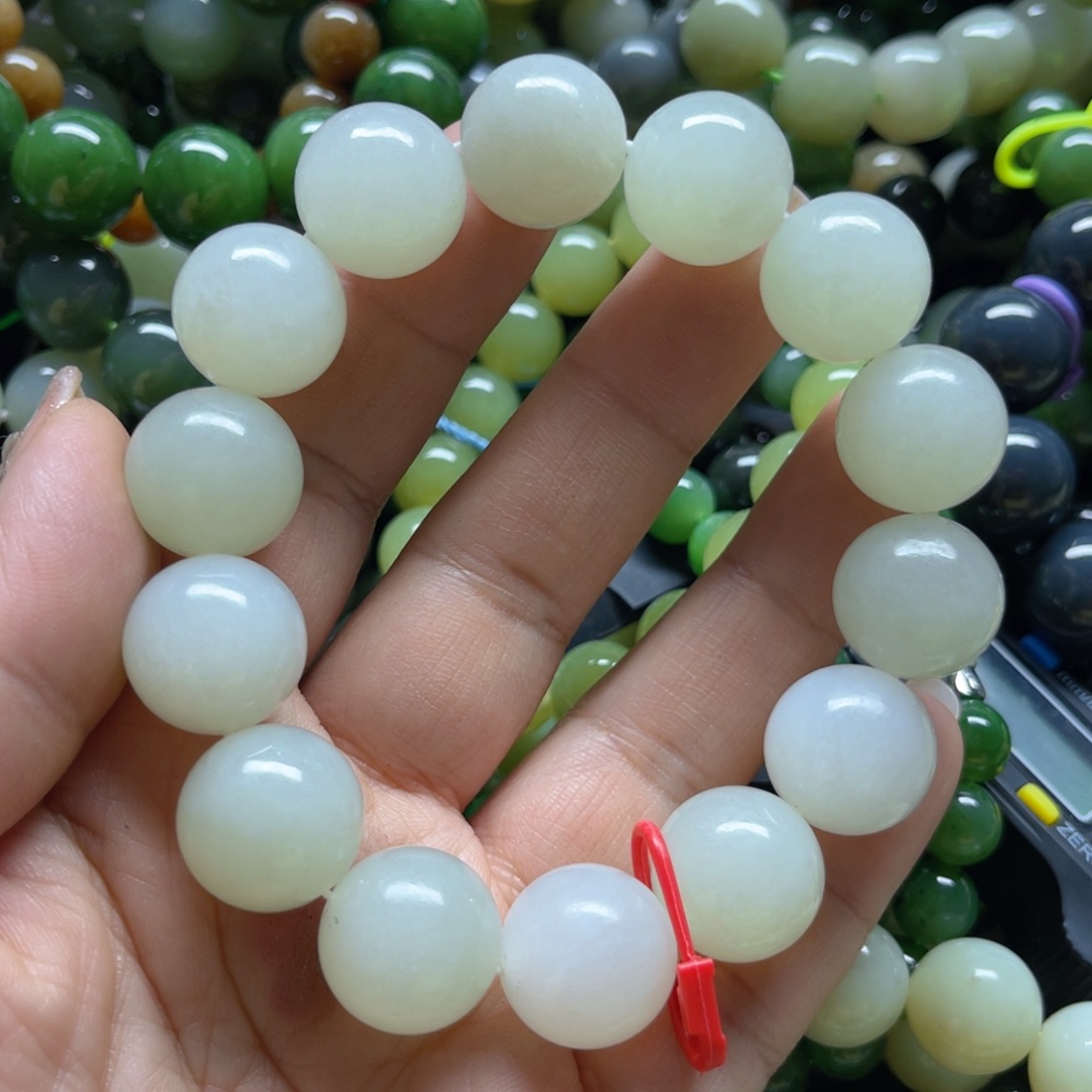 和田玉手链未镶嵌