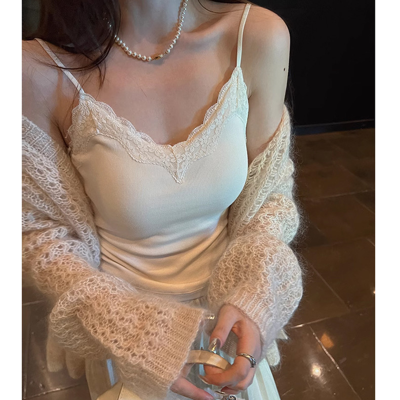 春夏季百搭V领蕾丝吊带螺纹背心女可调节自带胸垫显瘦打底美背女