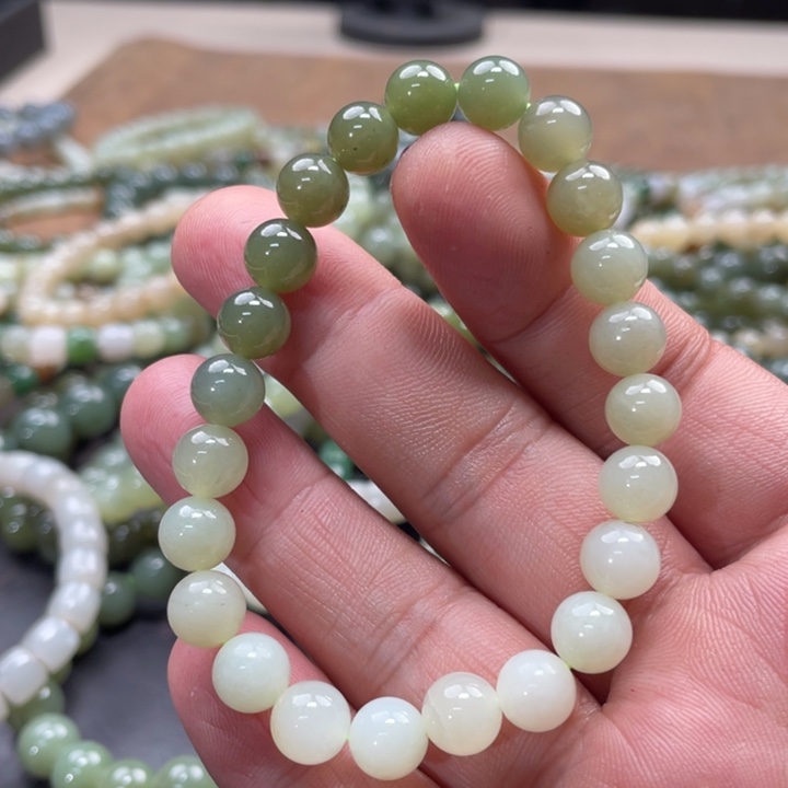 和田玉手链未镶嵌