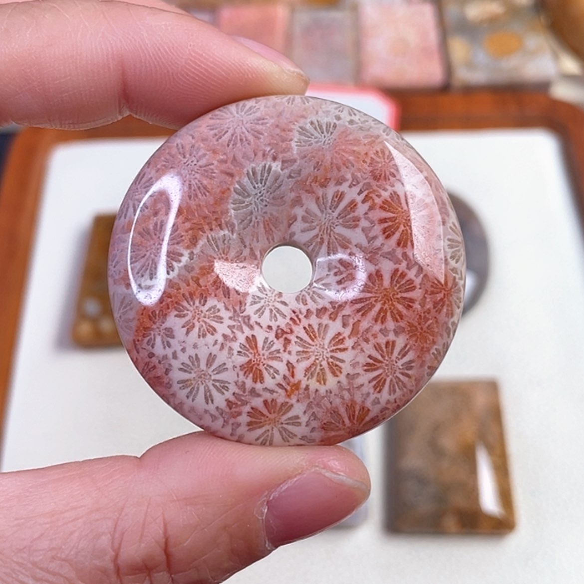 【闪购商品】硅化玉手链未镶嵌用****滴