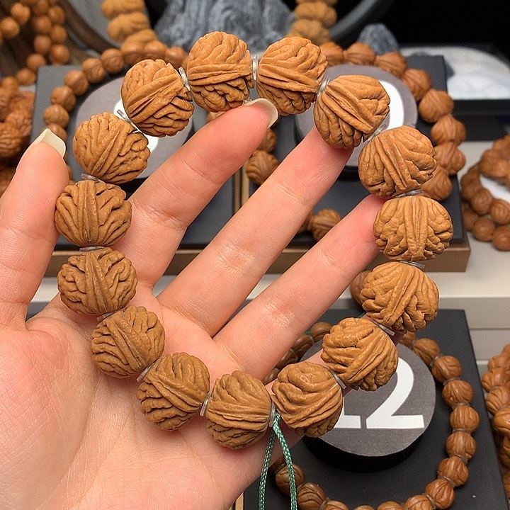 桃核吊坠元宝刺龙纹20尺寸