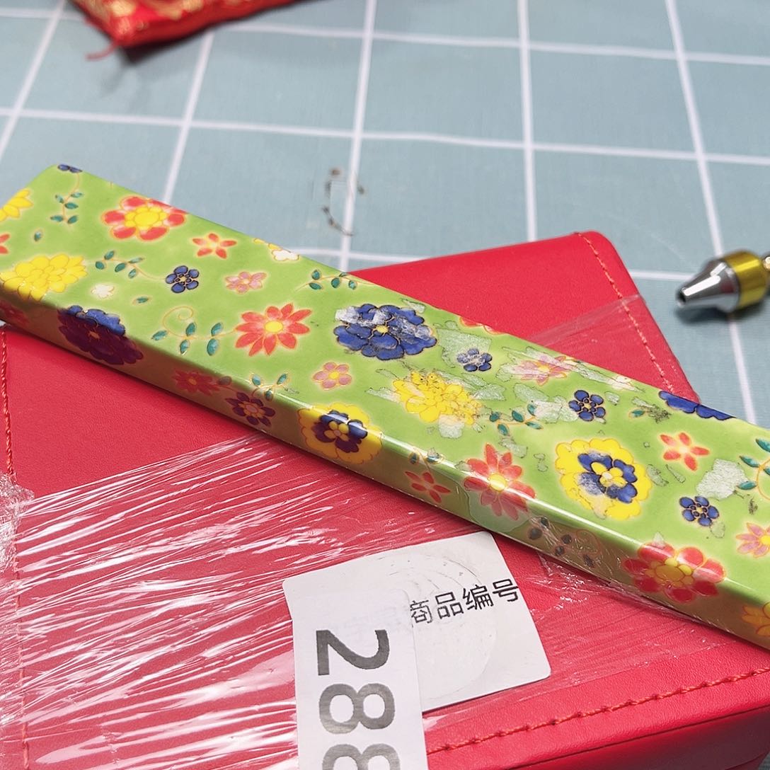 瓷片hhhhhhhhhhhhhhh