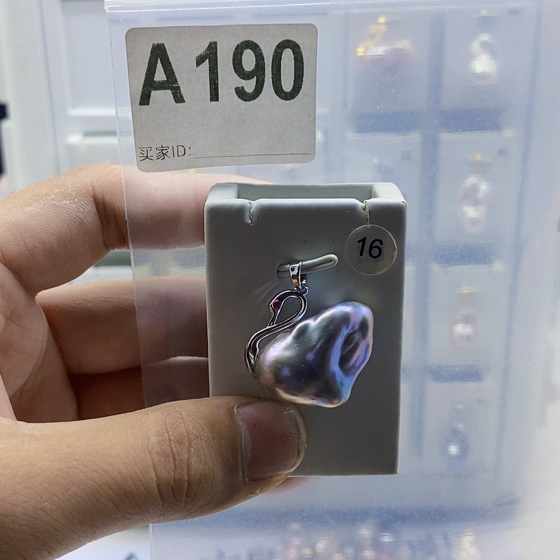 颈饰合金淡水珍珠