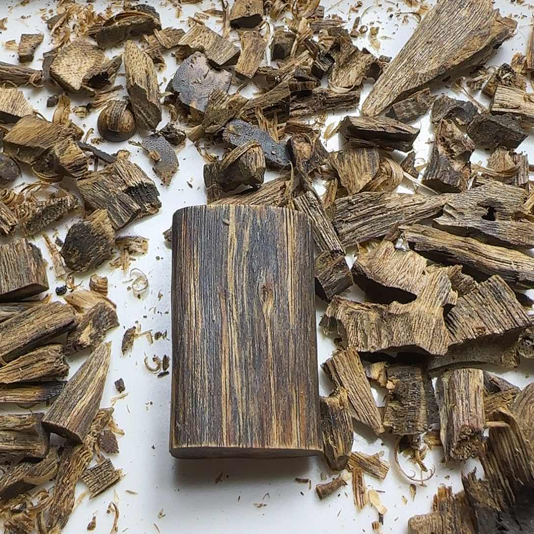 沉香碎屑沉香原汁原味