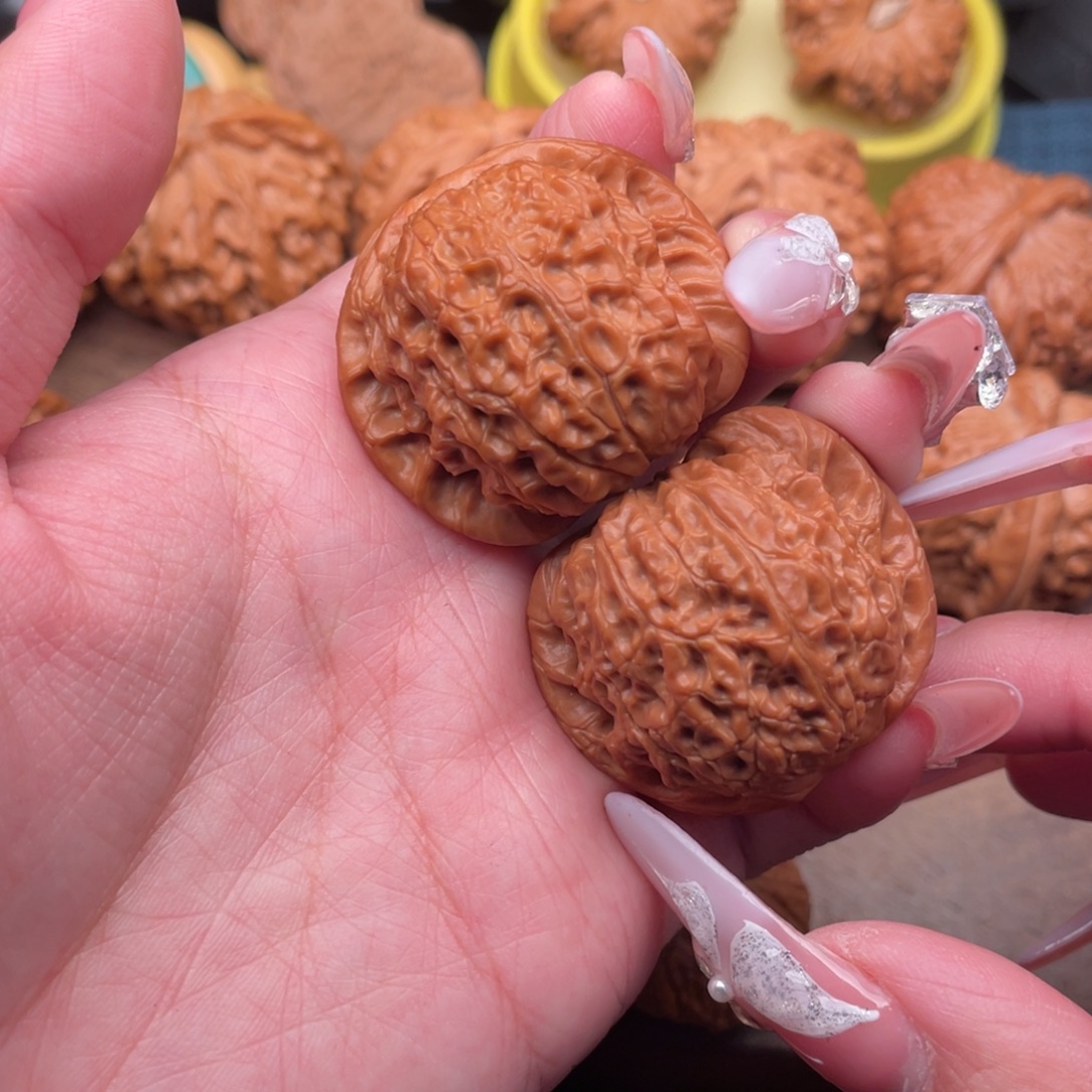 把件文玩核桃全品精配平谷血麒麟38.5