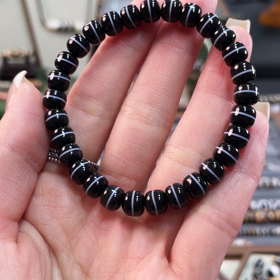 恒****玛瑙/玉髓未镶嵌珠宝半成品