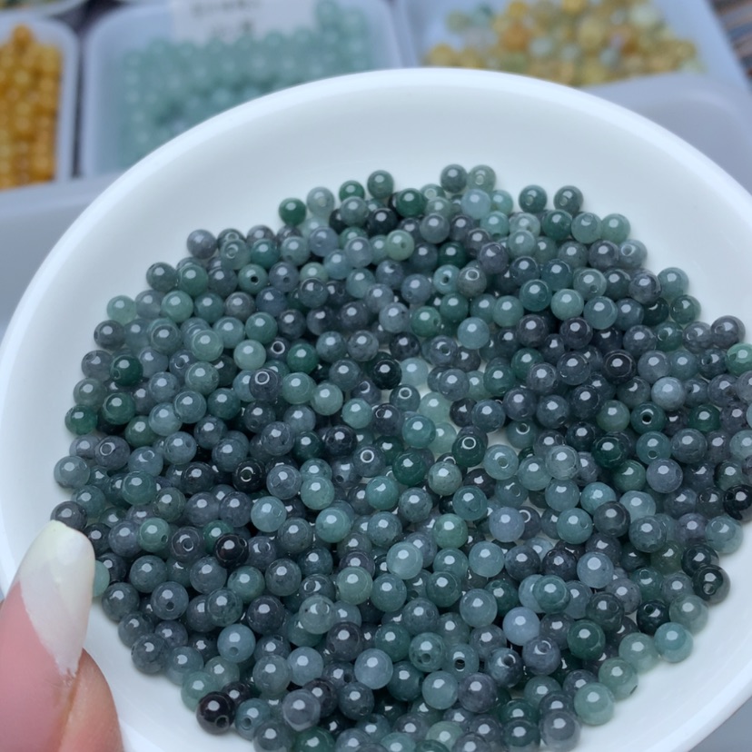 【闪购商品】翡翠手链未镶嵌卡4蓝水100个