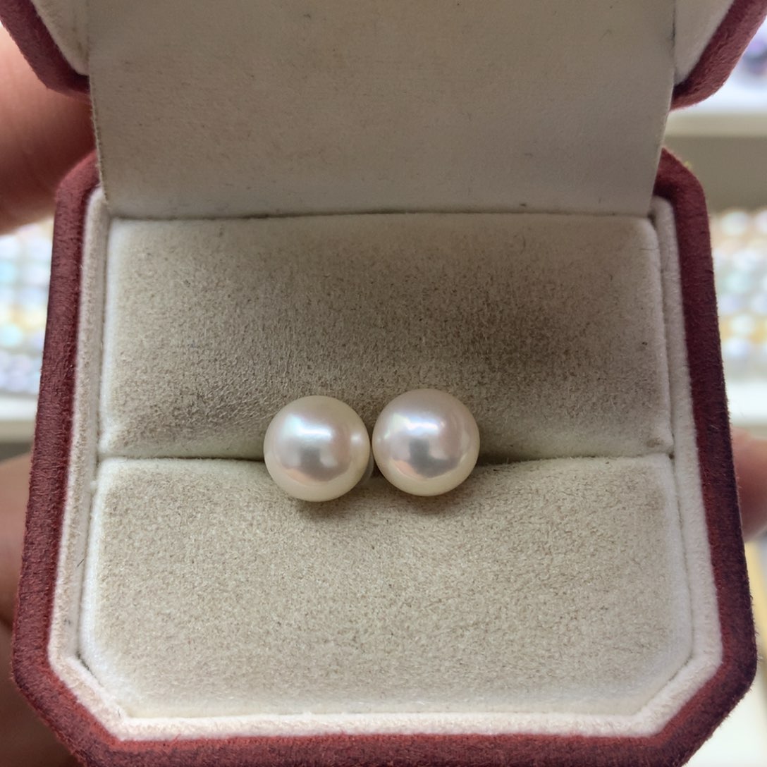 海水珍珠耳饰18K金镶嵌7.5-8akoya素钉