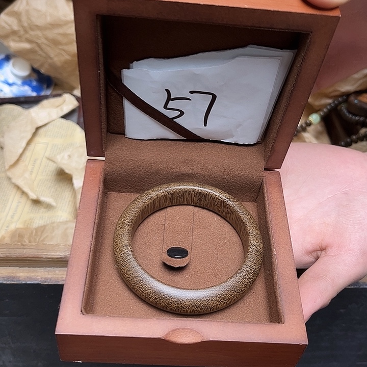 大叶紫檀（黑酸枝木类）