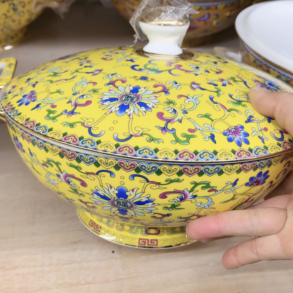 【闪购商品】骨瓷9寸1个………………………………