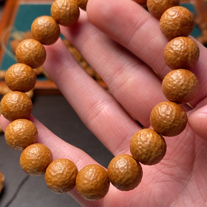 【闪购商品】橄榄核吊坠橄榄核