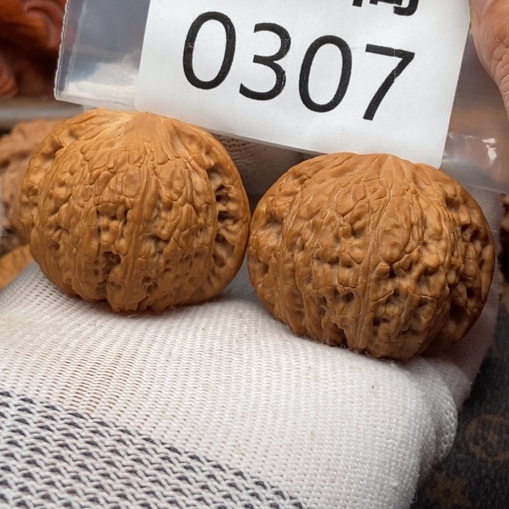 吊坠文玩核桃泥鳅背全品43