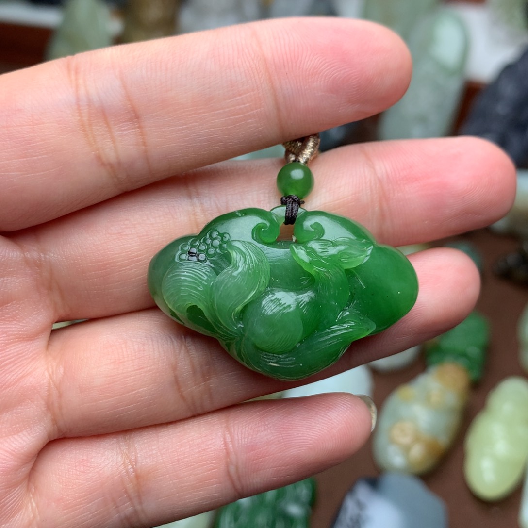 和田玉挂件未镶嵌勇**前