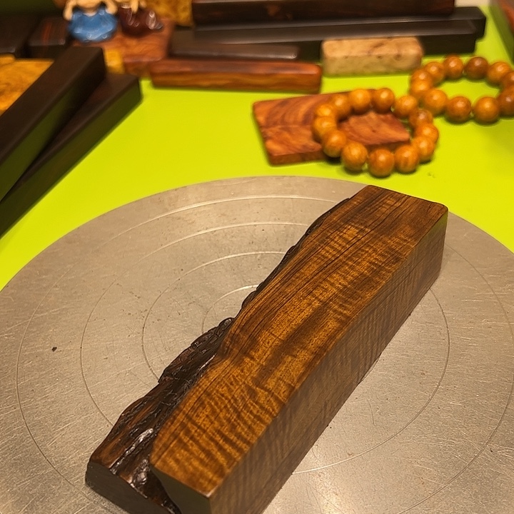 明***柱紫檀木类端景台檀香