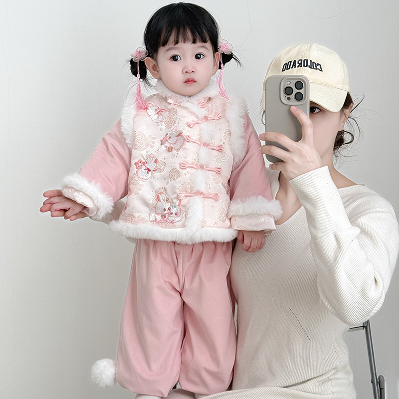 女童加绒汉服套装2026秋冬新款儿童古风超仙唐装宝宝新中式拜年服