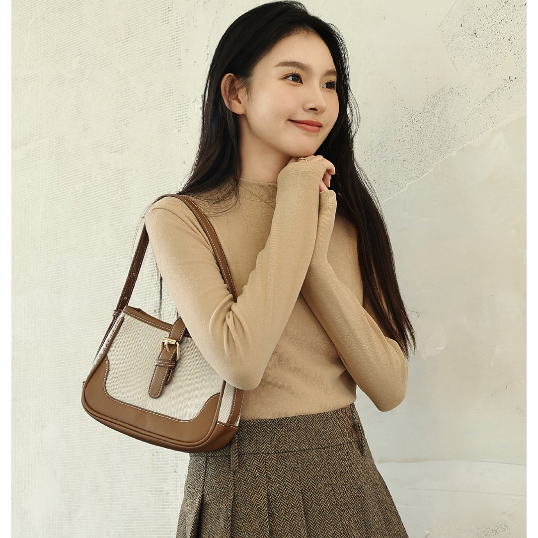 珂家 801 百搭小立领长袖打底衫 (断色清库存)