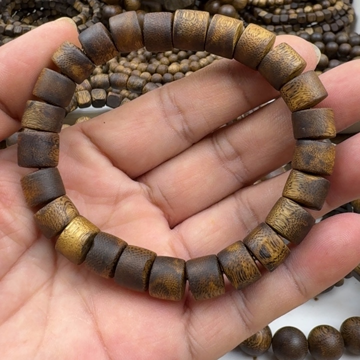 手串沉香乌身手串9克加