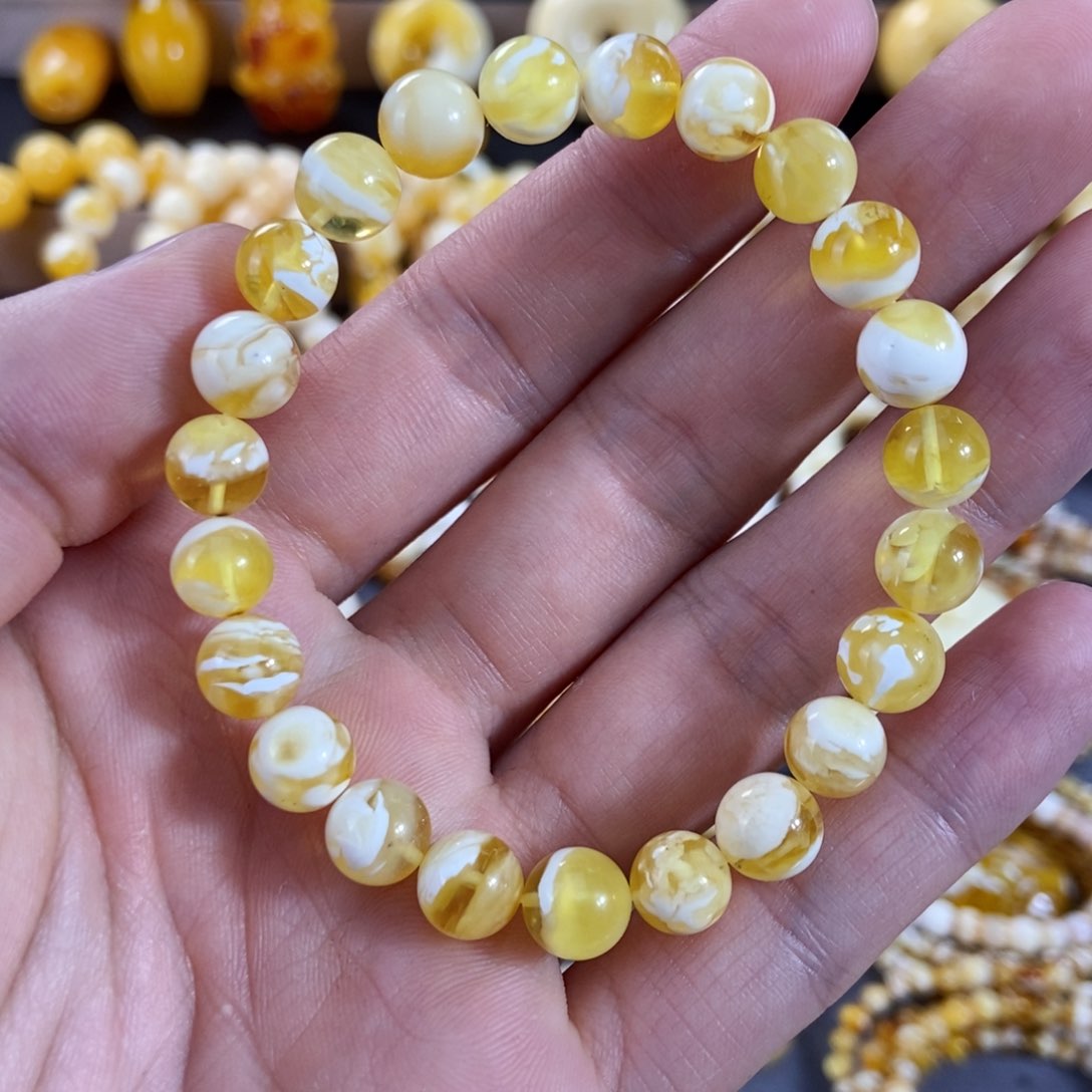 琥珀手链未镶嵌8+mm金瓷白