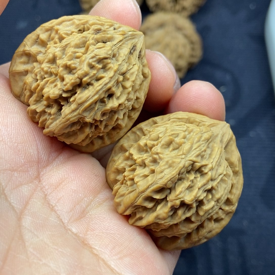 文玩核桃把件野生流星雨34尺寸3号链接