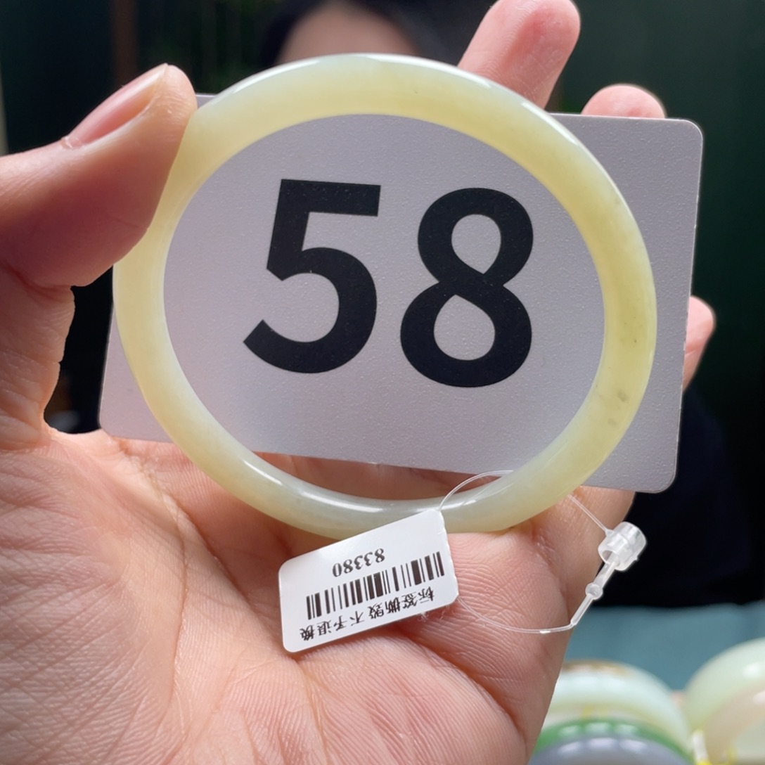 【闪购商品】和田玉手镯未镶嵌