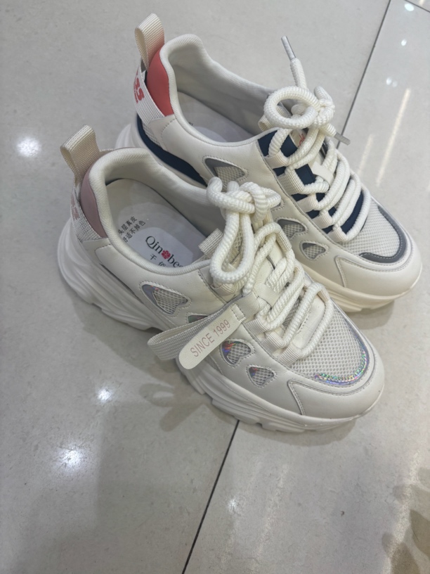 （广场）千佰莉1606女休闲鞋