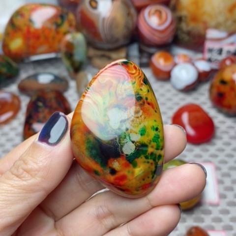 未镶嵌玛瑙/玉髓珠宝奇石广**缘打孔不退不换