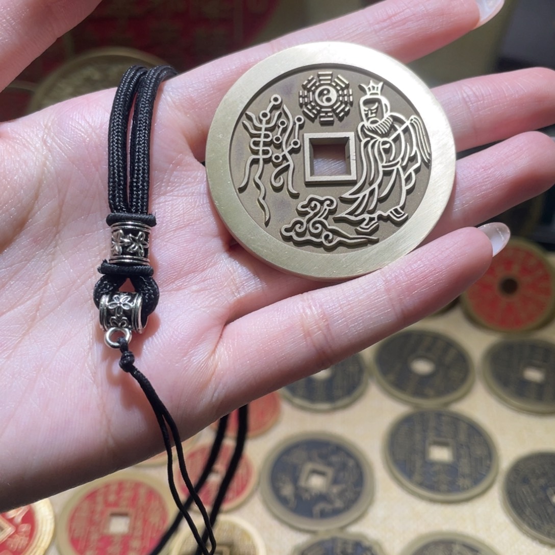 青***装铜现代仿制工艺品 