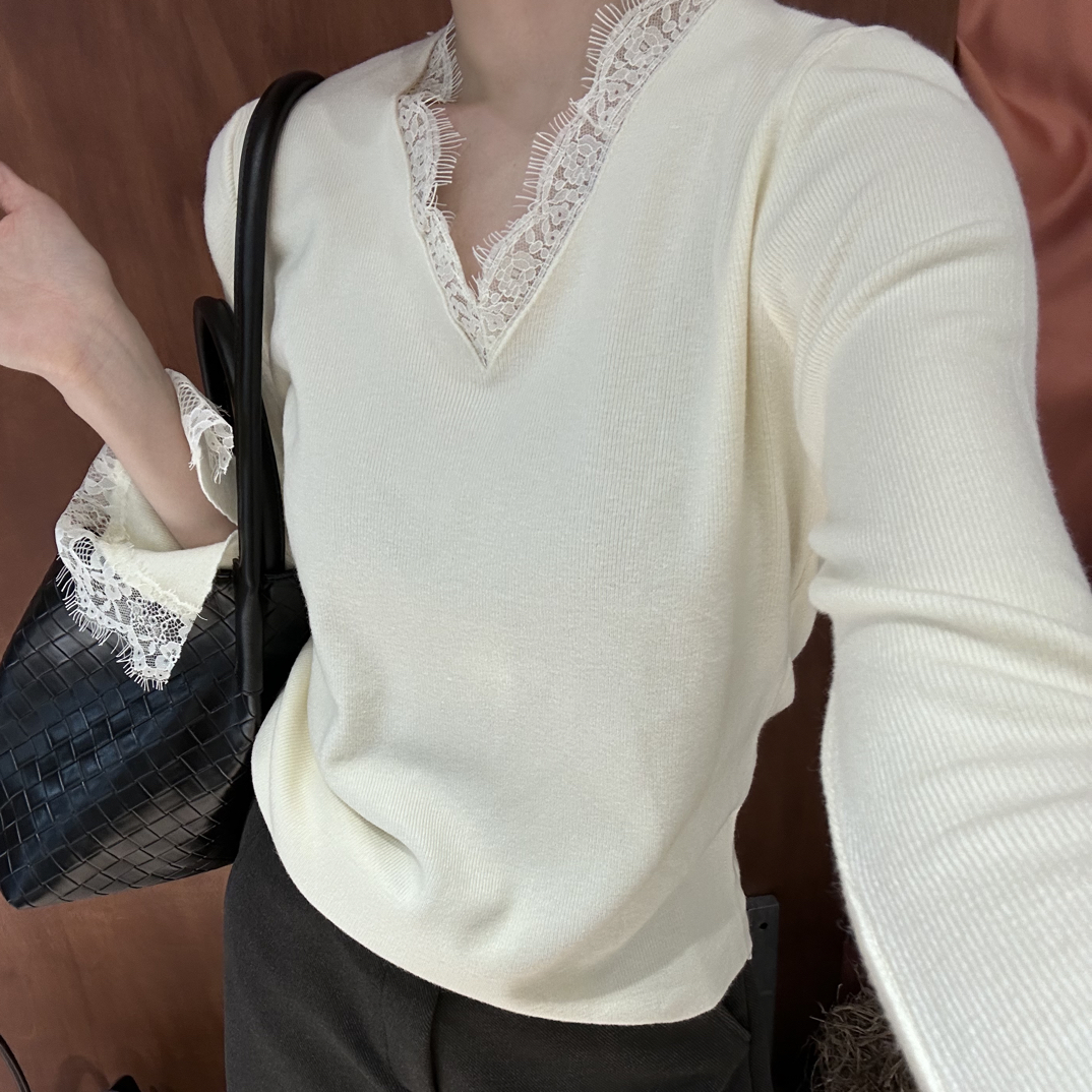 蕾丝V领薄款拼接秋季长袖女毛针织衫衫设计感显瘦