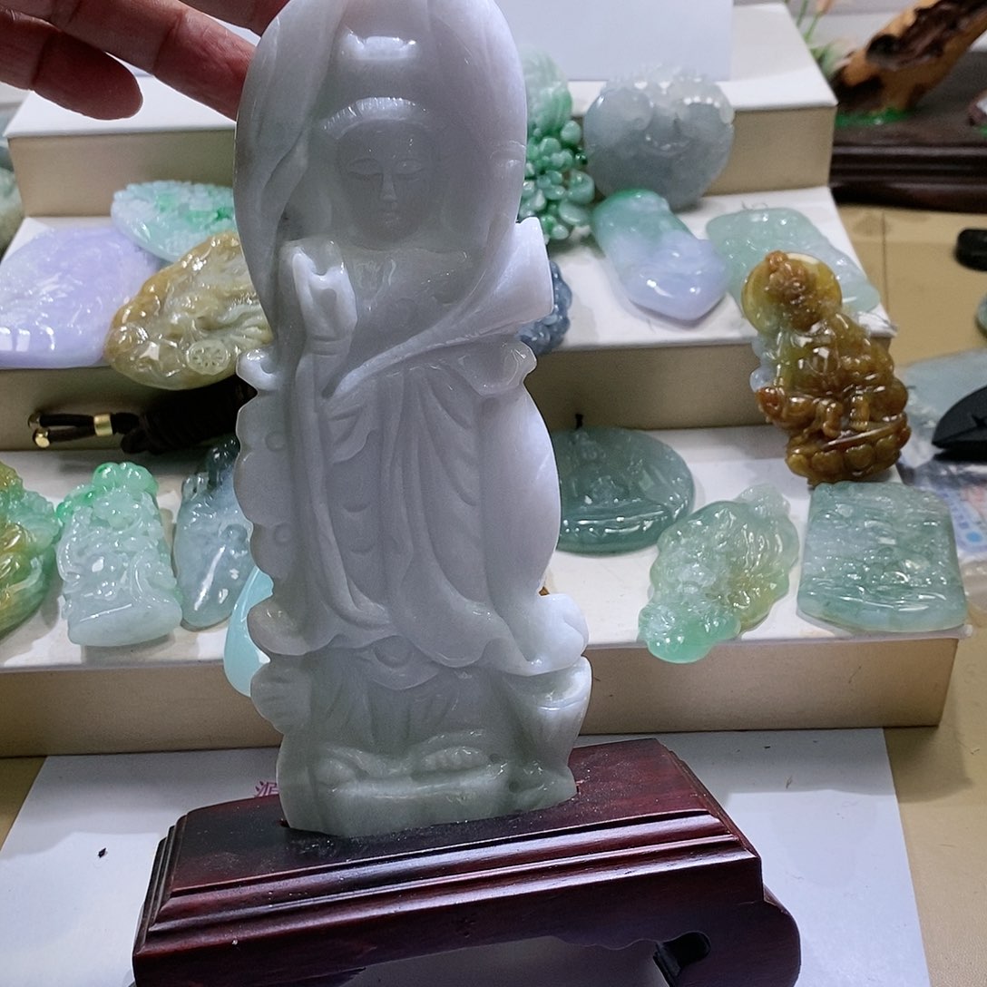 【闪购商品】翡翠颈饰未镶嵌111111111111