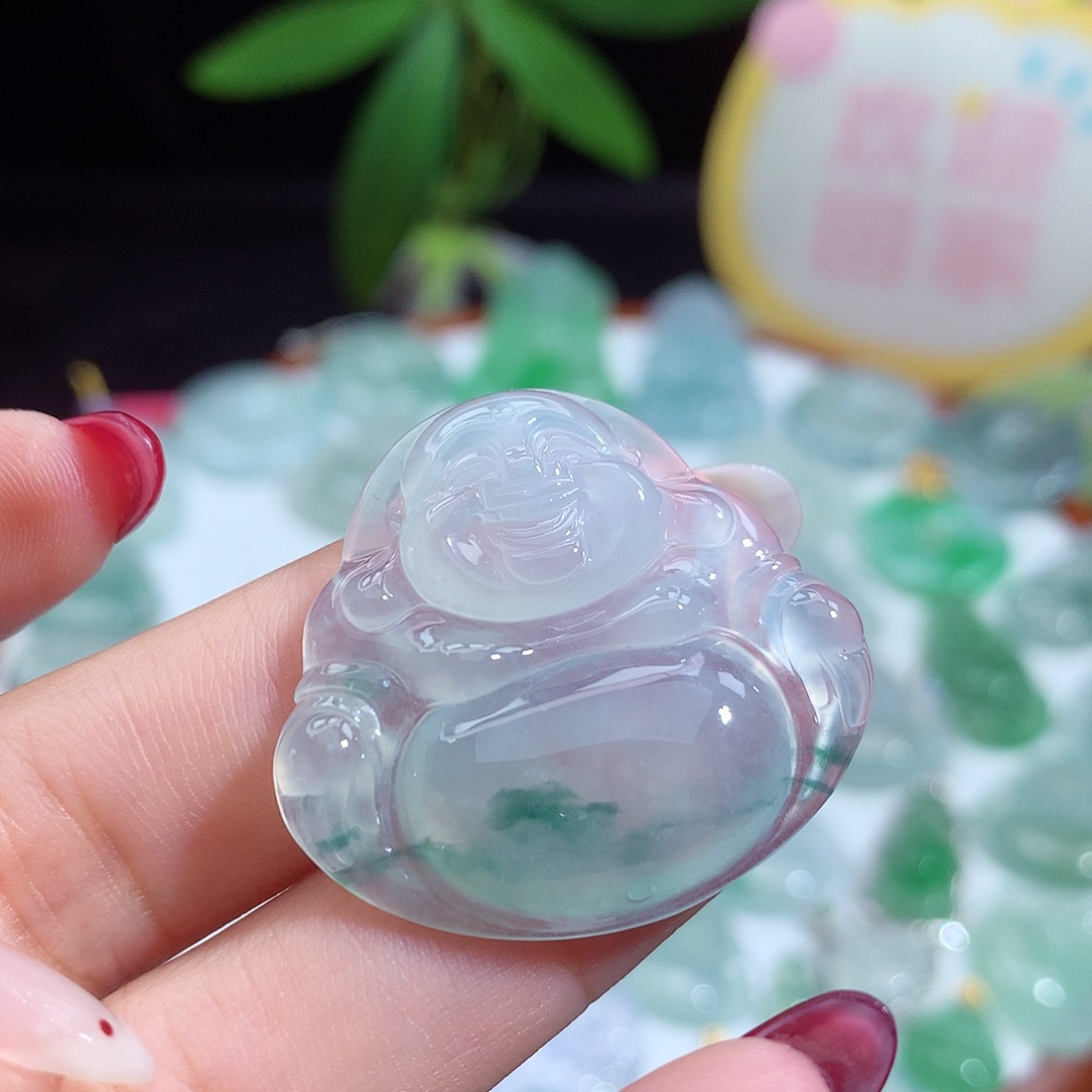 翡翠未镶嵌颈饰佛公